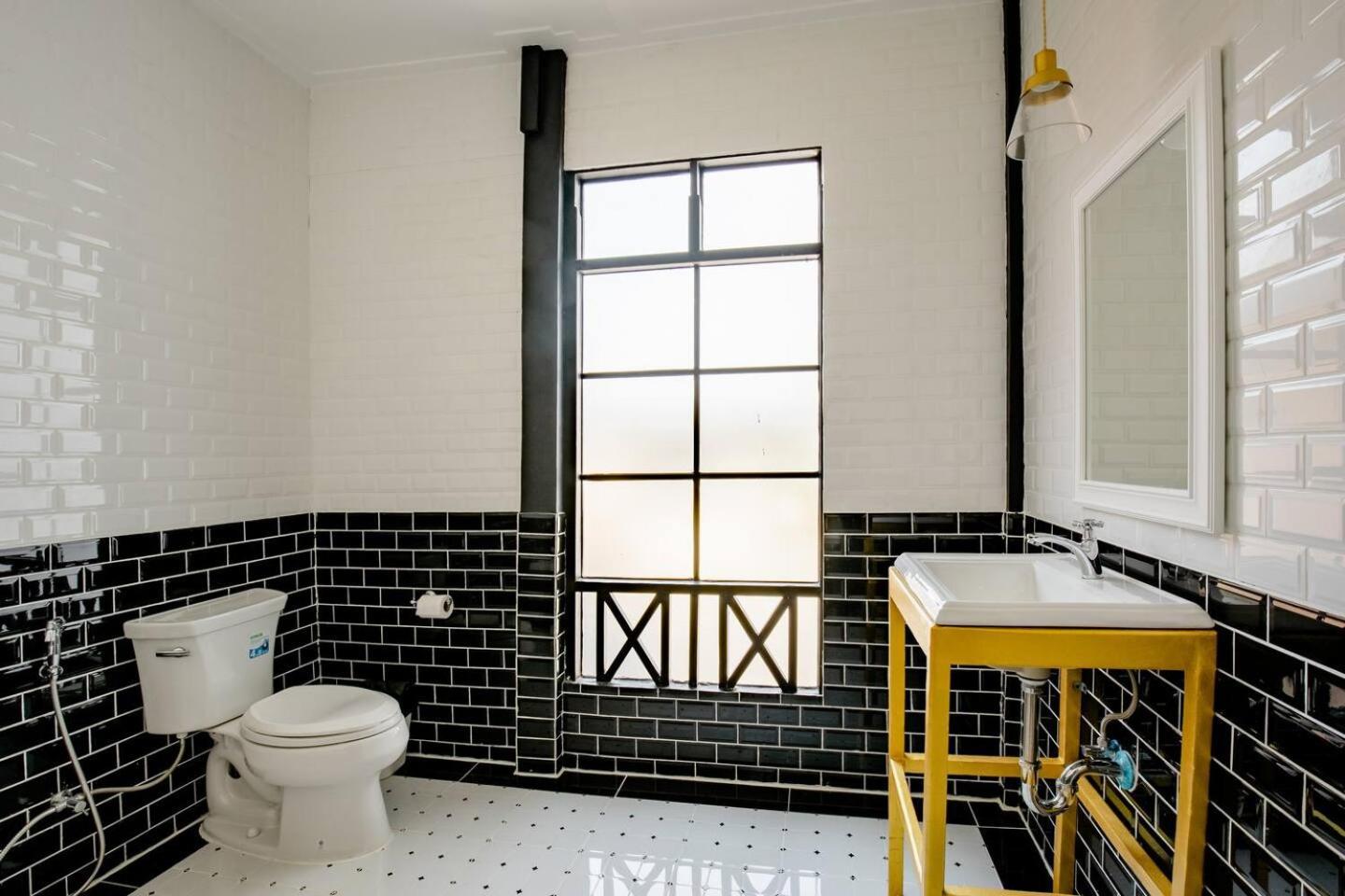 Haheng House 호텔 방콕 외부 사진